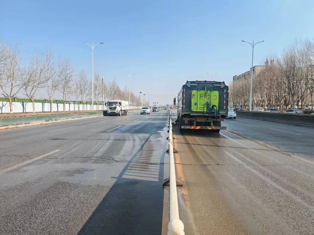 【焕新城市容貌 护航祥和春节】霸州城市公司推进节前城区环境卫生专项整治工作